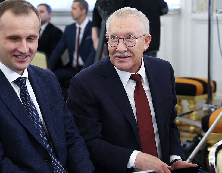 Председатель Комитета по контролю Олег Морозов