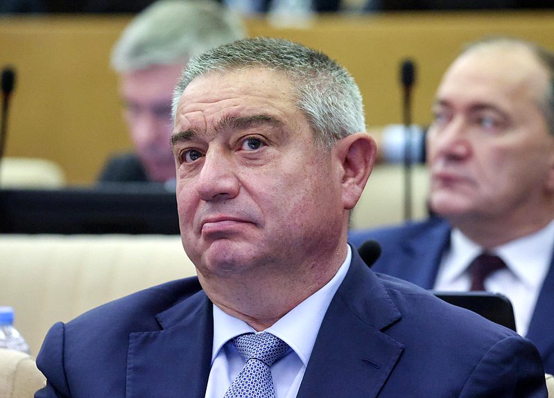 Первый заместитель Председателя Комитета по бюджету и налогам Глеб Хор