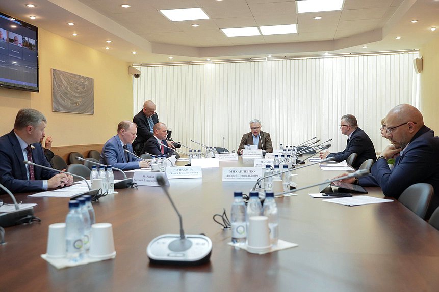 Совместное заседание подкомитета по охране природной среды и принятию мер по борьбе с изменением климата Комитета по экологии, природным ресурсам и охране окружающей среды и экспертного совета Комитета