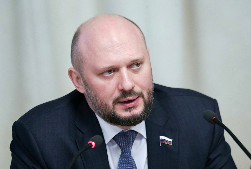 Член Комитета по финансовому рынку Алексей Лященко