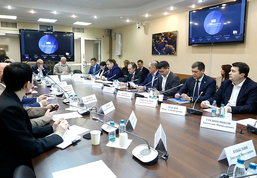 Заседание Комитета по экологии, природным ресурсам и охране окружающей среды