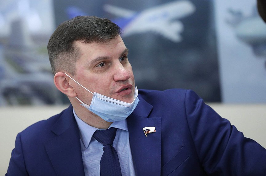 Член Комитета по экономической политике, промышленности, инновационному развитию и предпринимательству Алексей Балыбердин