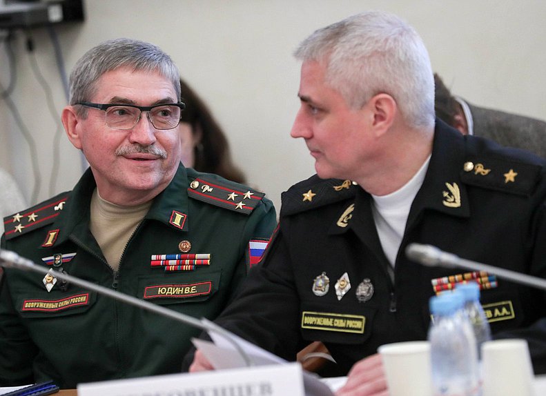 Рабочее совещание Комитета по безопасности и противодействию коррупции ...