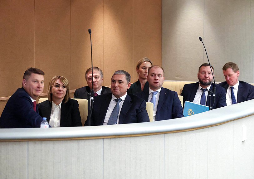 Пленарное заседание. "Правительственный час" (12.11.2025)