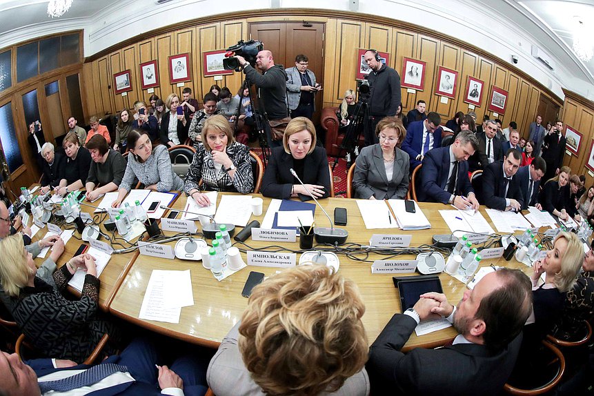 Заседание Комитета по культуре с участием Министра культуры РФ Ольги Любимовой