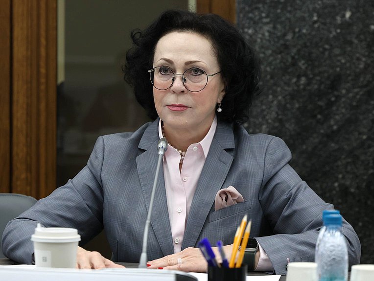 Заместитель Председателя Счетной палаты РФ Галина Изотова