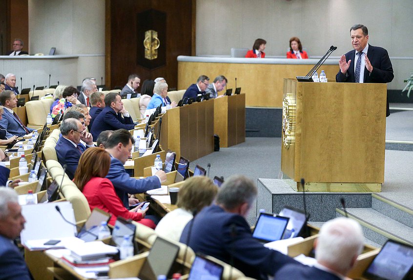 Председатель Комитета по бюджету и налогам Андрей Макаров