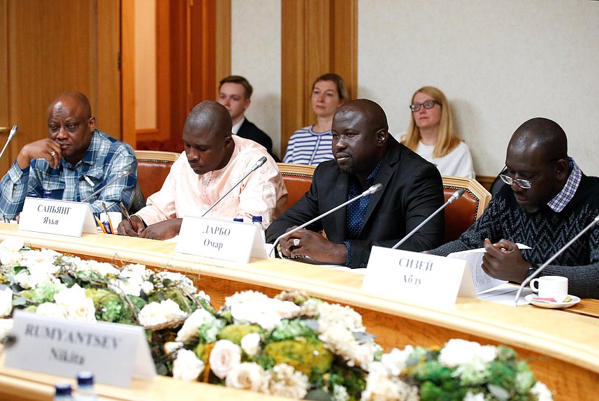 Встреча руководства Комитета по контролю с делегацией Республики Гамбия