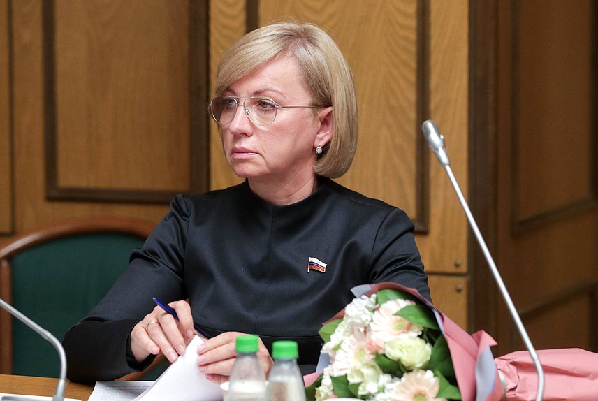 Член Комитета по труду, социальной политике и делам ветеранов Татьяна Сапрыкина