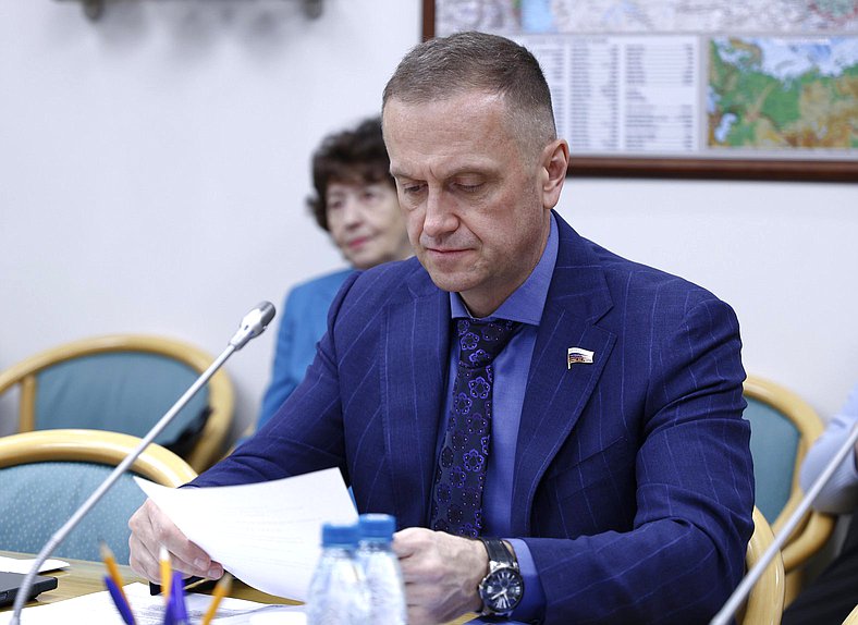 Член Комитета по развитию Дальнего Востока и Арктики Владимир Ильиных