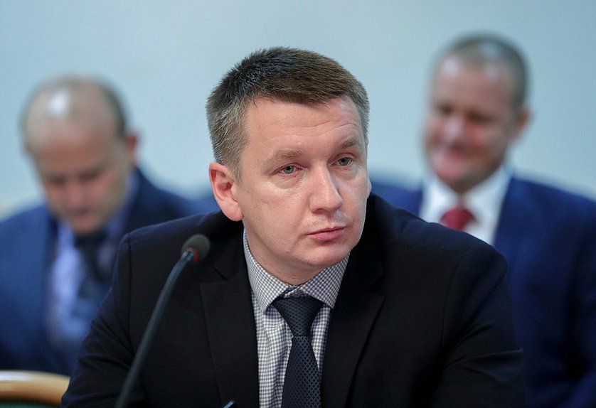 Советник заместителя министра промышленности и торговли РФ Роман Наумов
