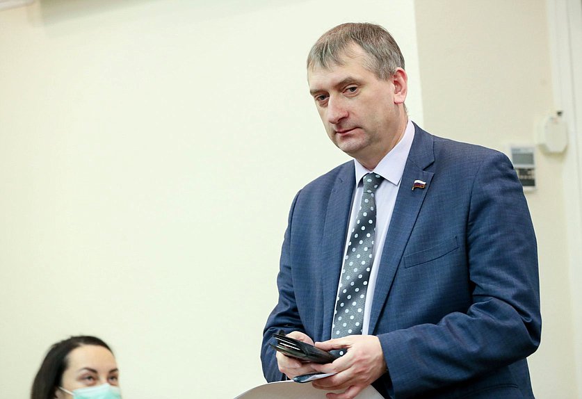 Член Комитета по энергетике Григорий Шилкин