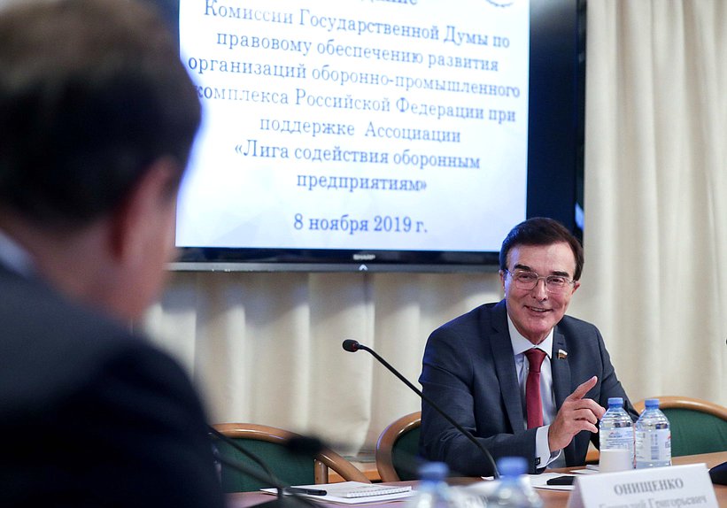 Член Комитета по экономической политике, промышленности, инновационному развитию и предпринимательству Александр Максимов