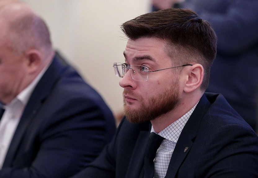 Заседание рабочей группы Комитета по молодежной политике