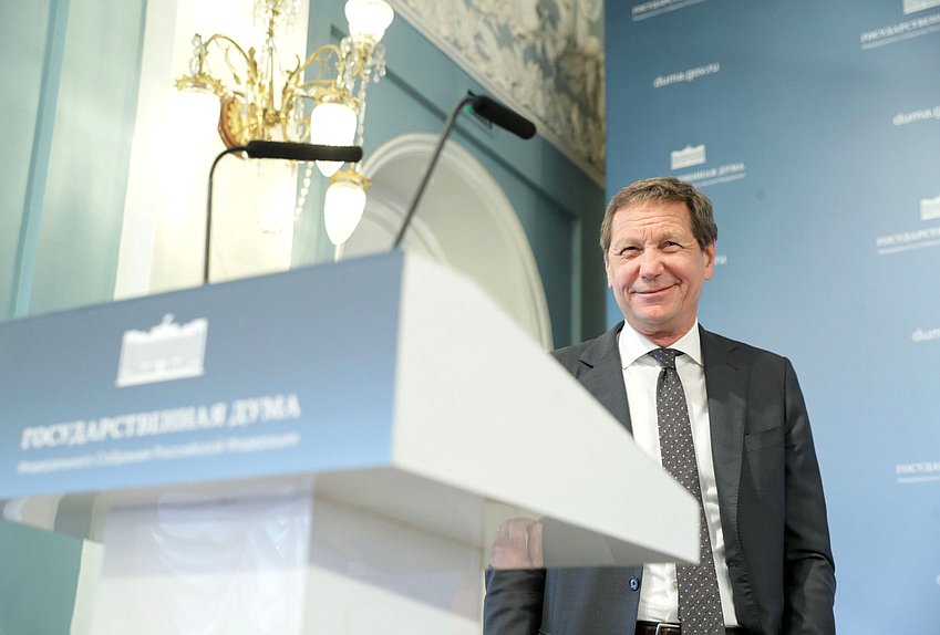 Первый заместитель Председателя Государственной Думы Александр Жуков