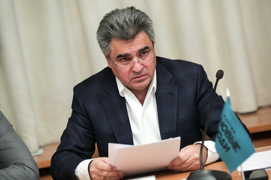 Руководитель фракции «Новые люди» Алексей Нечаев
