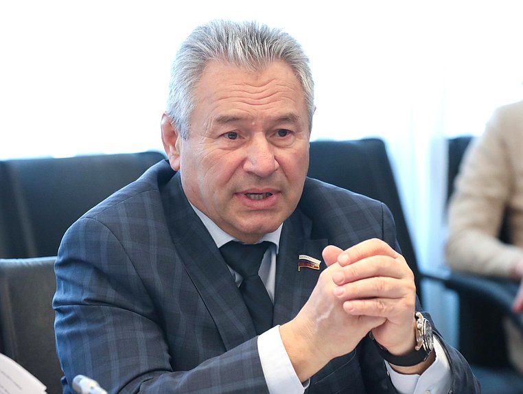 Член Комитета по физической культуре и спорту Рустам Калимуллин