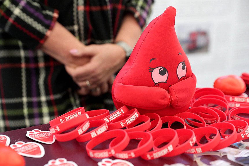 Открытие выставки, посвященной 75-летнему юбилею ФМБА России