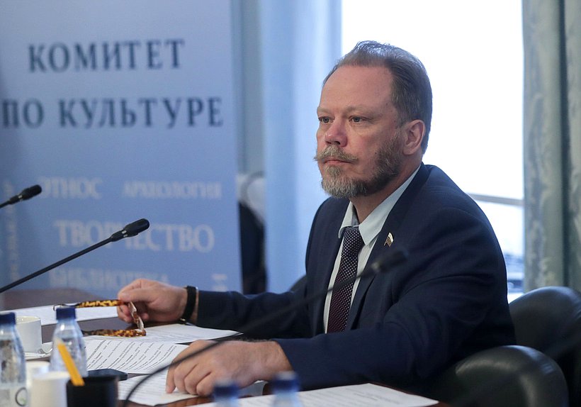 Первый заместитель Председателя Комитета по культуре Александр Шолохов