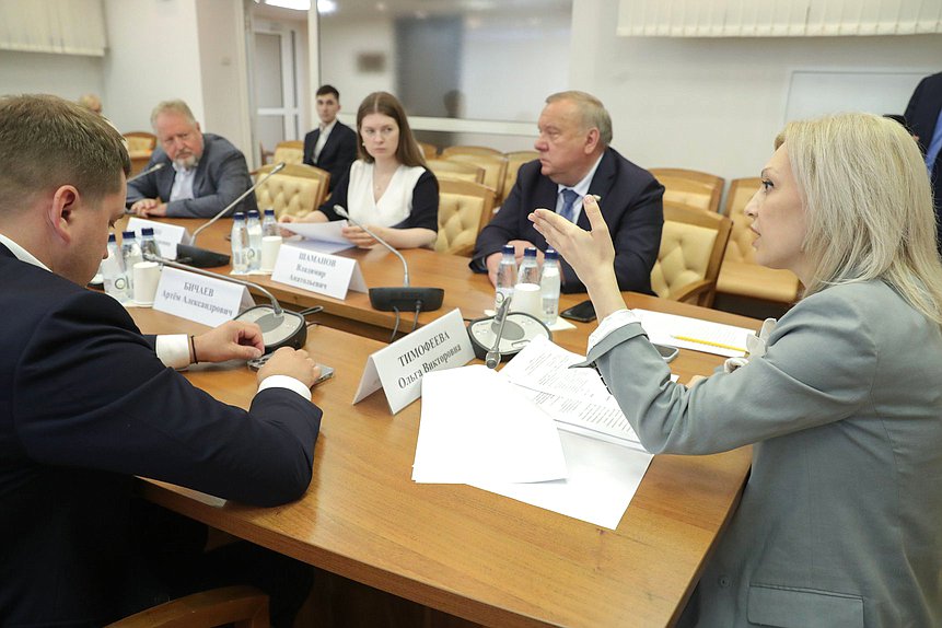 Заседание Комитета по развитию гражданского общества, вопросам общественных и религиозных объединений