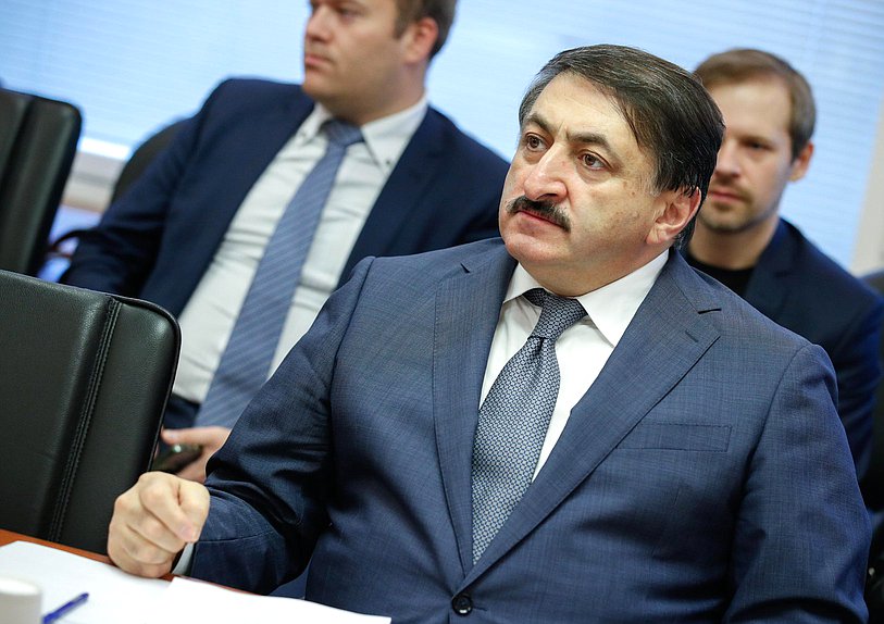 Член Комитета по энергетике Джамаладин Гасанов