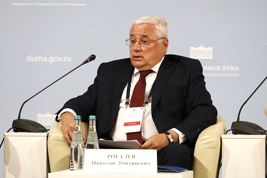 Ректор Национального исследовательского университета "МЭИ" Николай Рогалев. Сессия «Производство и инвестиции»