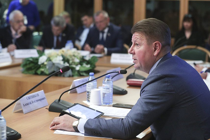 Член Комитета по аграрным вопросам Алексей Ситников