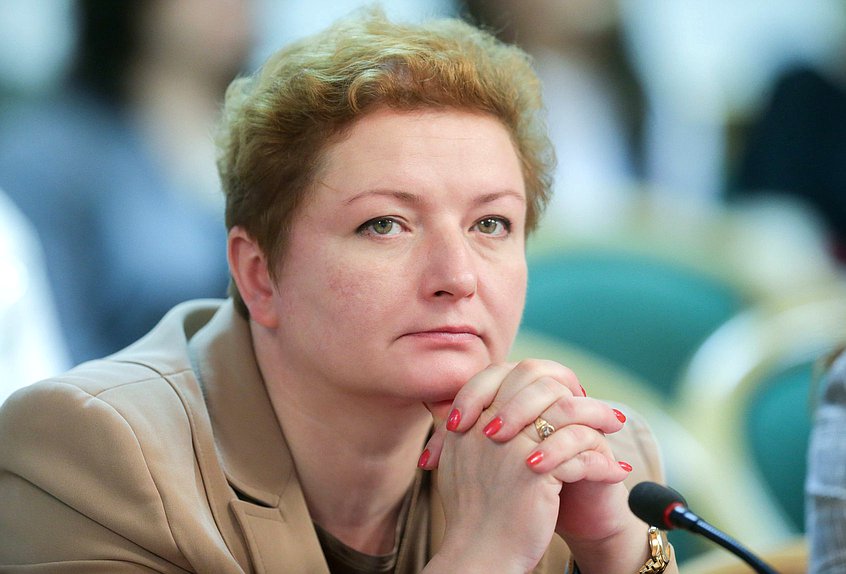 Начальник управления защиты политических прав аппарата уполномоченного по правам человека в РФ Наталья Слюсарь