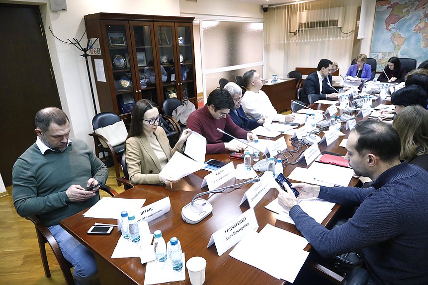 Совещание Комитета по строительству и ЖКХ