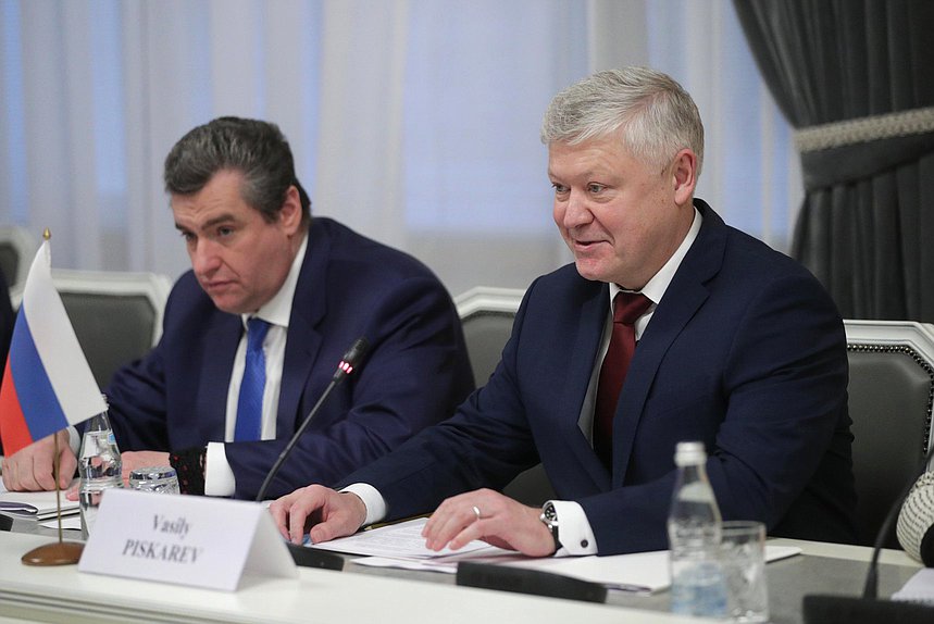 Chairman of the Committee on Security and Corruption Control Vasilii Piskarev and Chairman of the Committee on International Affairs Leonid Slutskiy