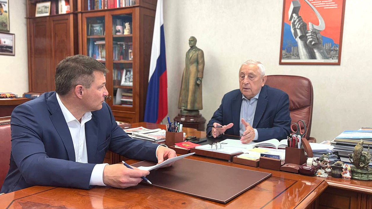 Харитонов и Дьяконов