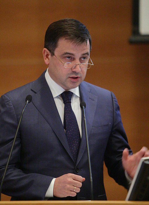 Парламентские слушания Комитета Государственной Думы по бюджету и налогам на тему "Налогообложение нефтяной отрасли".