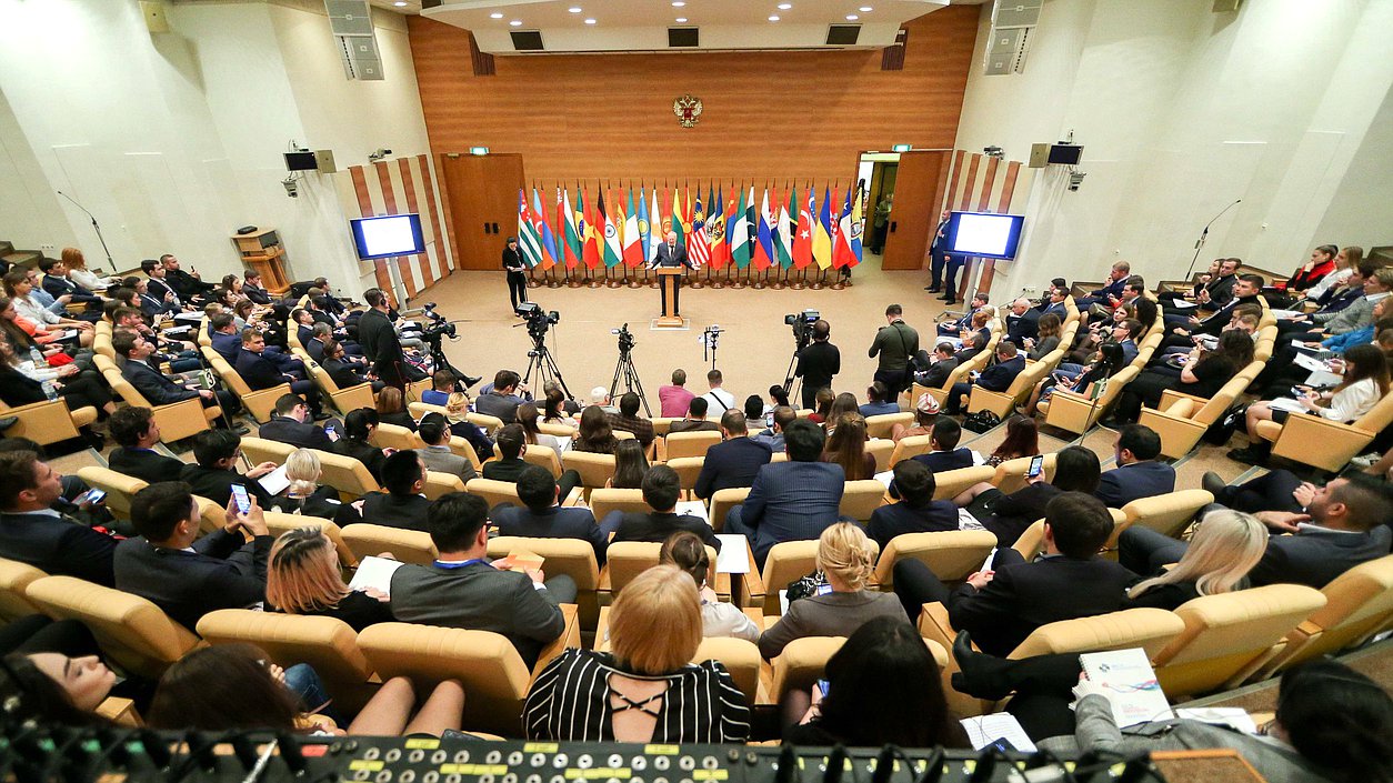 Международный конгресс молодежных парламентов