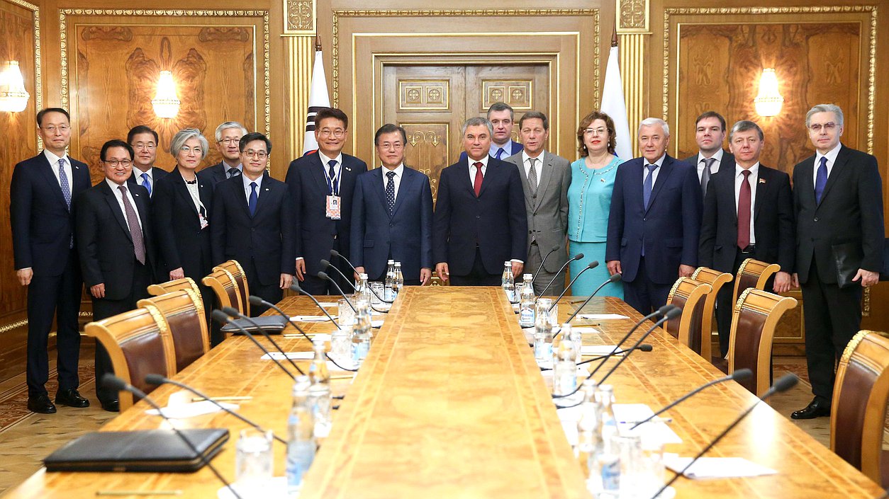 Meeting of Chairman of the State Duma Viacheslav Volodin with President of the Republic of Korea Moon Jae-in