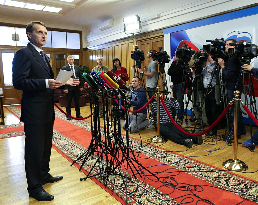   Сергей Нарышкин на встрече с журналистами.