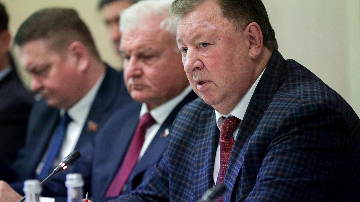 Председатель Комитета по аграрным вопросам Владимир Кашин