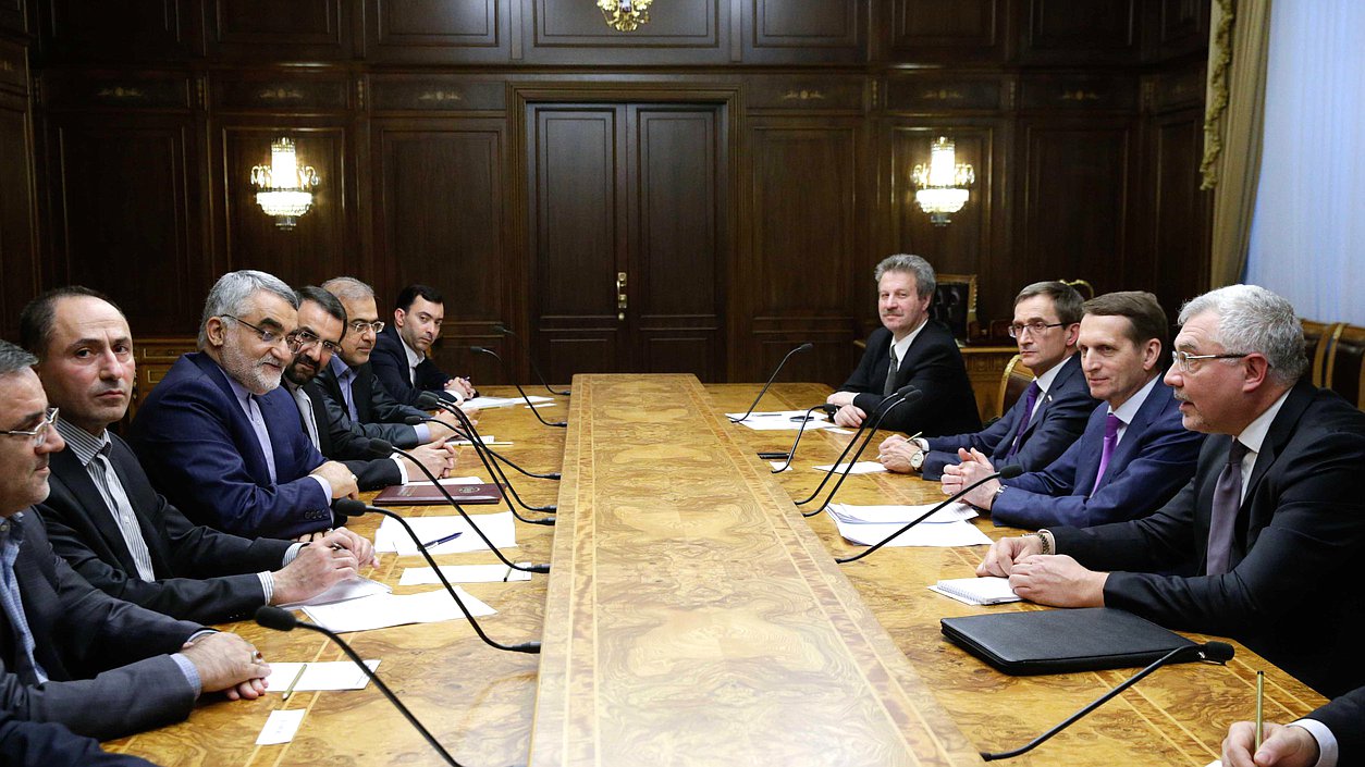 Встреча Председателя Государственной Думы Федерального Собрания Российской Федерации С.Е. Нарышкина с председателем Комиссии по национальной безопасности и внешней политике Меджлиса Исламского Совета Исламской Республики Иран А.Боруджерди.