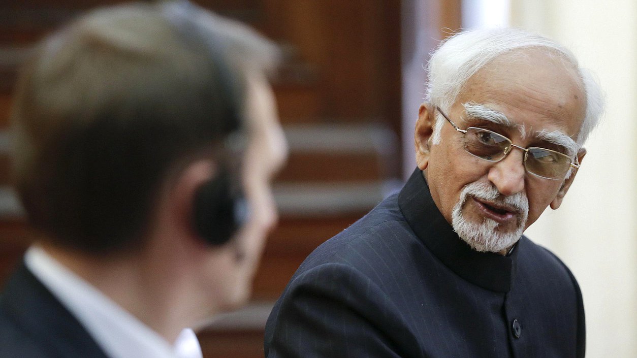 Официальный визит Председателя Государственной Думы Федерального Собрания Российской Федерации С.Е. Нарышкина в Республику Индию. Встреча с Вице-президентом, Председателем Совета штатов парламента индии Мохаммадом Хамидом Ансари.