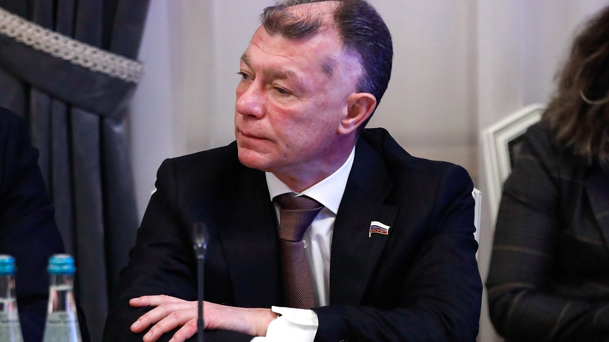 Председатель Комитета по экономической политике Максим Топилин