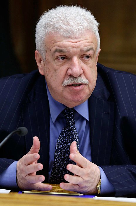 Заседание Межведомственной рабочей группы по организации переноса из Французской Республики и захоронения в часовне в честь Преображения Господня на Братском воинском кладбище в г. Москве праха великого князя Николая Николаевича (младшего) и его супруги великой княгини Анастасии Николаевны.