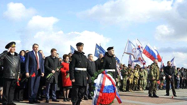 Депутаты Госдумы приняли участие в праздничных мероприятиях в честь Дня воссоединения Крыма с Россией