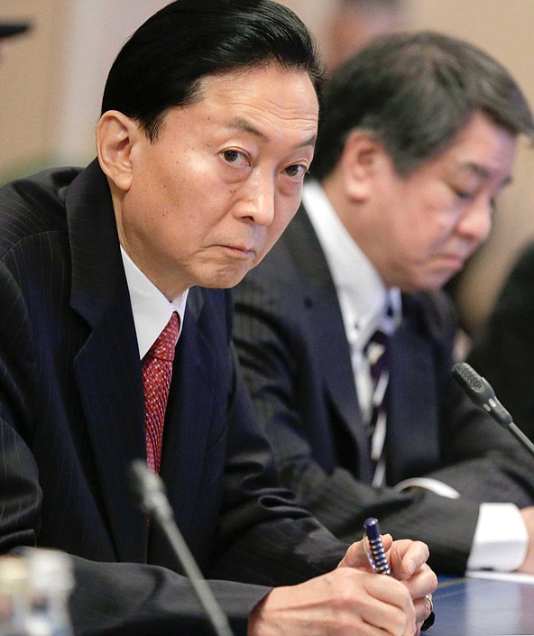 Встреча Председателя Государственной Думы Федерального Собрания Российской Федерации Сергея Нарышкина с экс-премьером Японии Юкио Хатоямой.