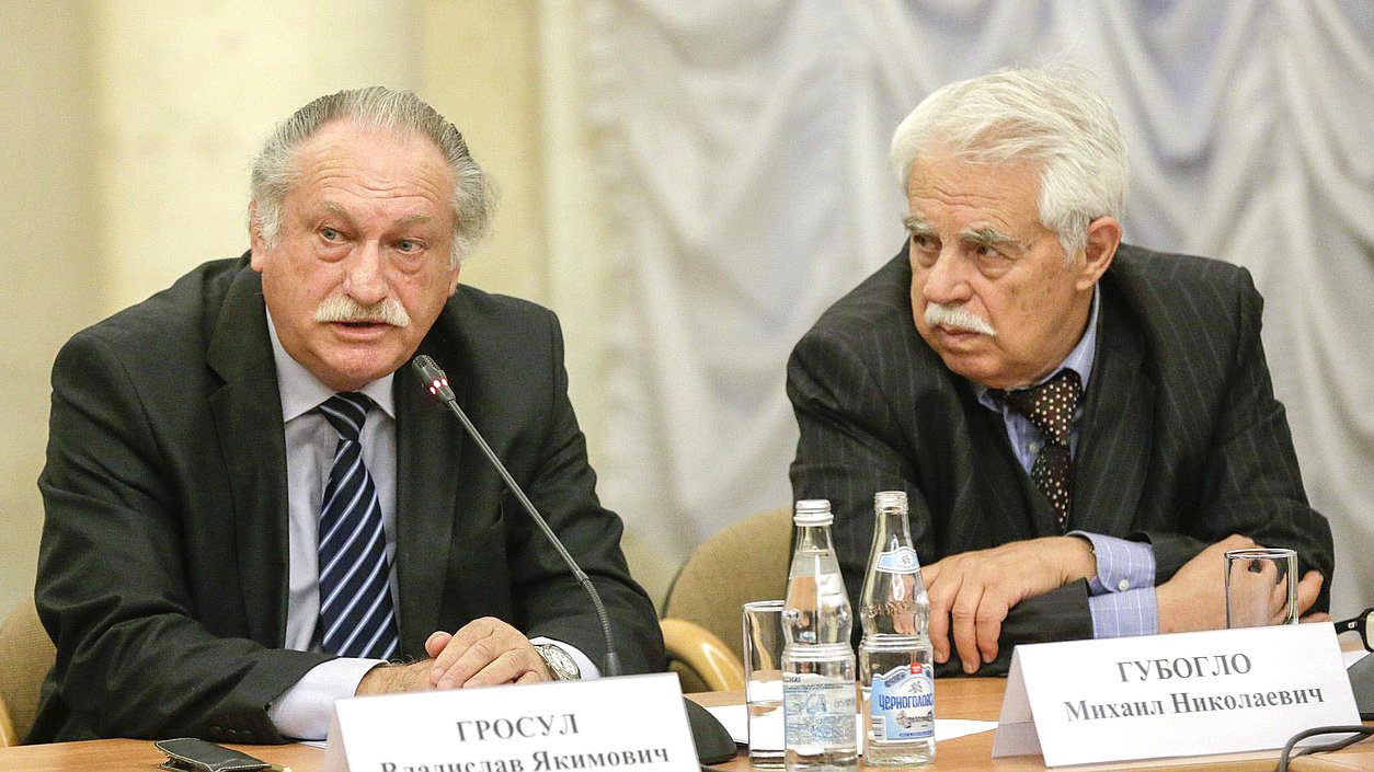   Встреча Сергея Нарышкина с историками Российской академии наук, членами авторского коллектива издания "История Новороссии"