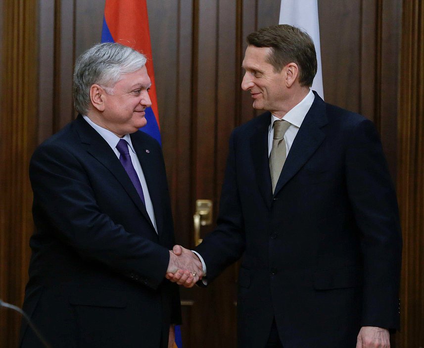 Встреча Председателя Государственной Думы Федерального Собрания Российской Федерации С.Е. Нарышкина с Министром иностранных дел Республики Армения Э.А. Налбандяном.