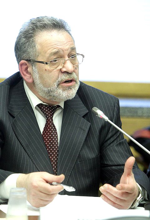 Круглый стол Комитета Государственной Думы по международным делам на тему "Проблема "неграждан" в Латвии и Эстонии".