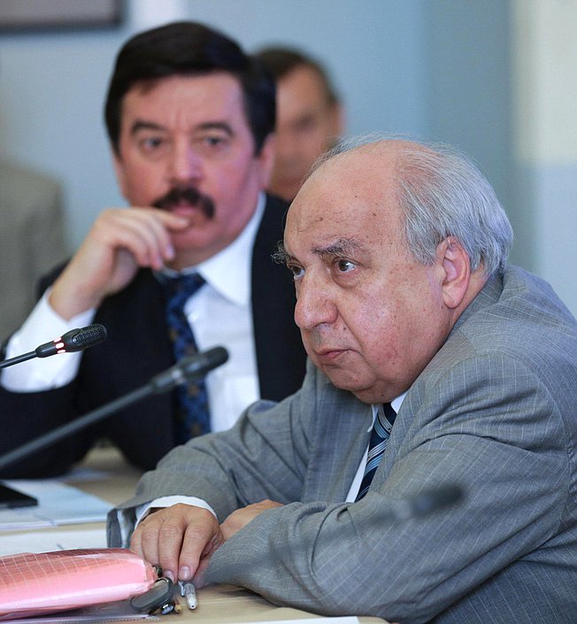    Очередное заседание Президиума Совета Российского исторического общества.