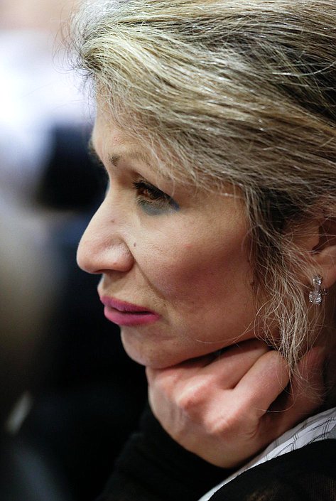 Круглый стол на тему: "Восстановление доверия в Европе: роль парламентских институтов".