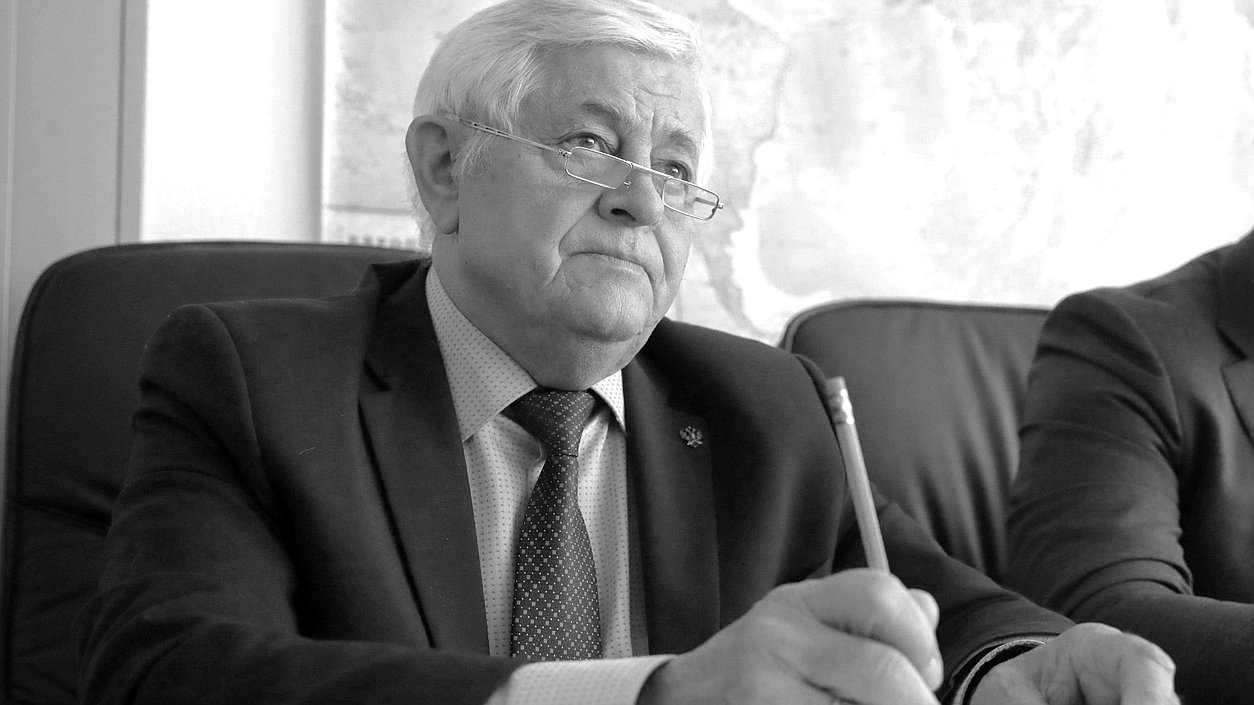 Первый заместитель Председателя Комитета по строительству и ЖКХ Павел Качкаев