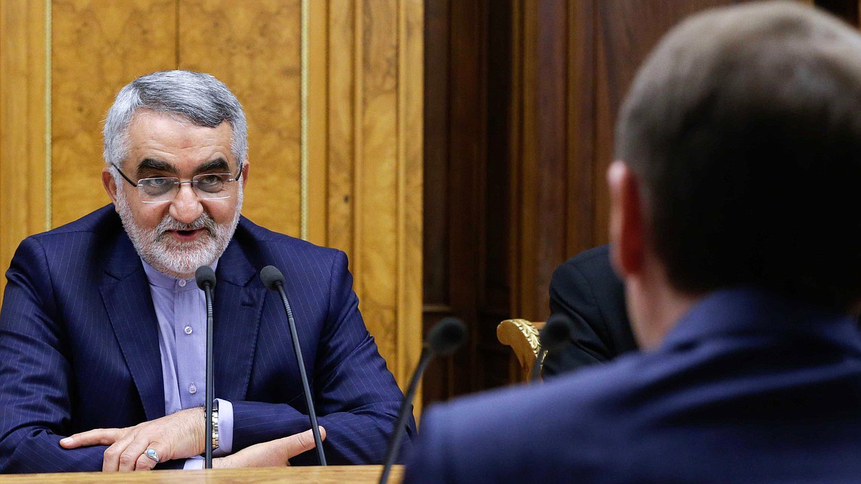 Встреча Председателя Государственной Думы Федерального Собрания Российской Федерации С.Е. Нарышкина с председателем Комиссии по национальной безопасности и внешней политике Меджлиса Исламского Совета Исламской Республики Иран А.Боруджерди.