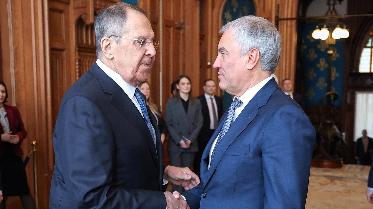 Министр иностранных дел РФ Сергей Лавров и Председатель Государственной Думы Вячеслав Володин